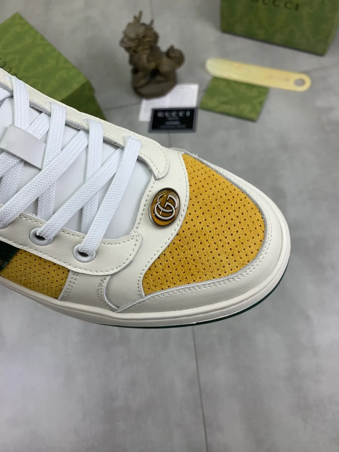 Men's shoes 💰P420💰 [New model] (GUCCI) official website's latest 🎁🎁casual and fashionable men's shoes 👟, hot style 💥 style is simple and elegant, exclusive for trendy men. Unique official website's latest brand double G elements 👑Original Gucci decoration, fashionable and generous, the fabric is original frosted calfskin ✅Fully imported first-layer pigskin lining, the official website specifies wear-resistant, lightweight original rubber casual outsole, the classic model is taken in kind at the counter🎬38-44 (45 46 customized) 3️⃣ colors available
